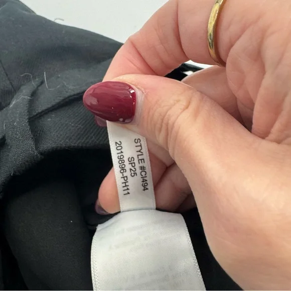 NWT J.Crew Pleated 9" trouser short in stretch linen blend - Picture 11 of 15